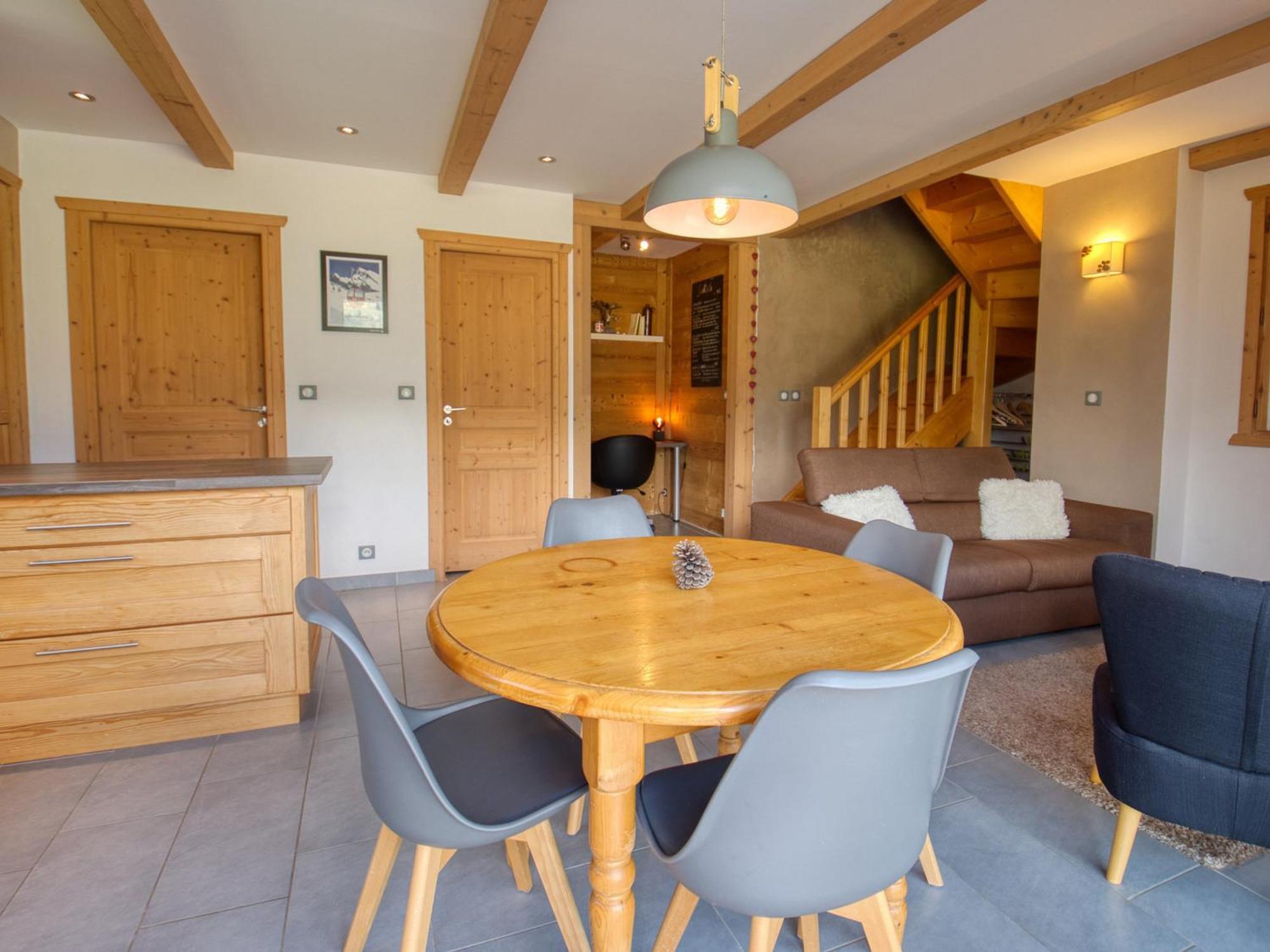 Duplex 2 Chambres Avec Grande Terrasse, Animaux Acceptes, A Samoens - Fr-1-642-77 Buitenkant foto